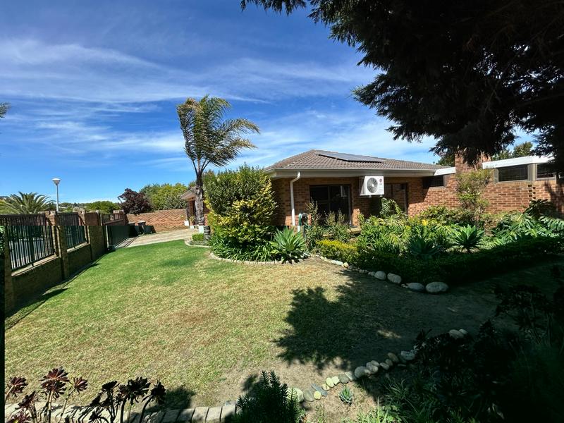 To Let 4 Bedroom Property for Rent in D